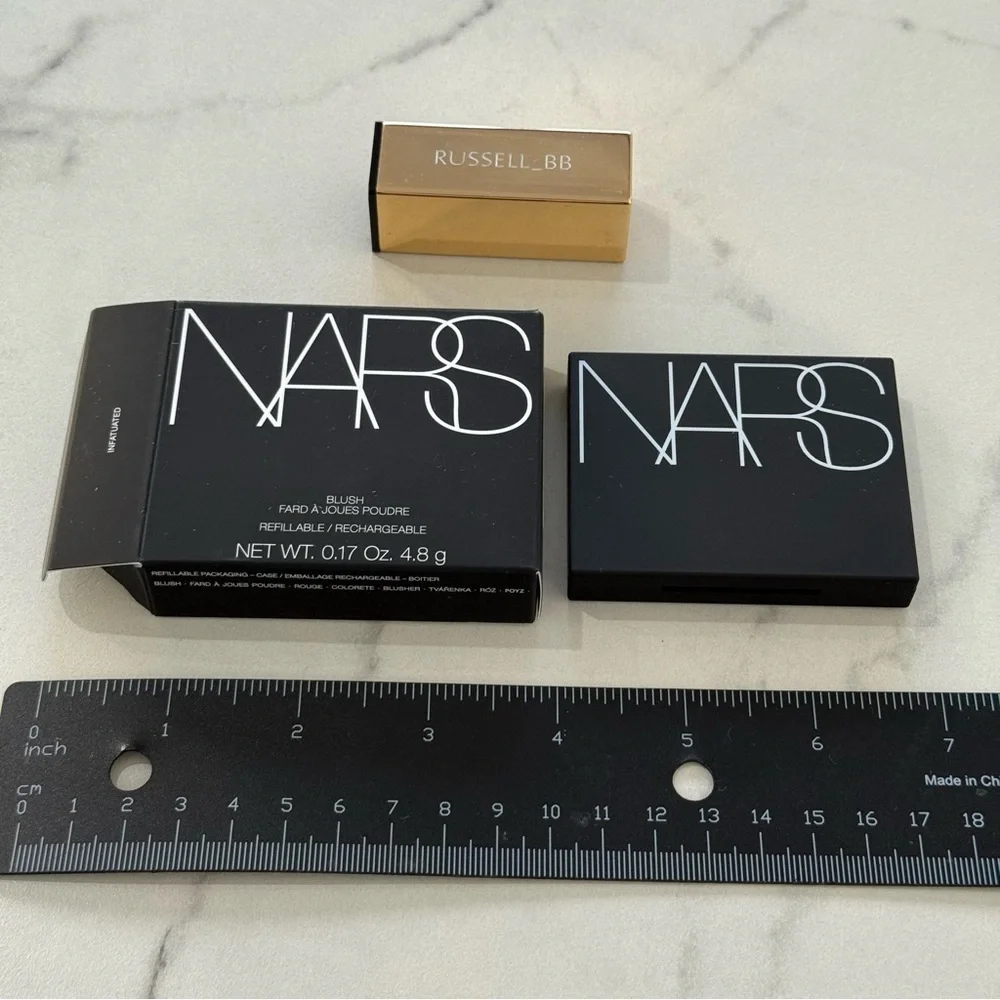 NARS Powder Blush in Infatuated (Matte Deep Plumberry)